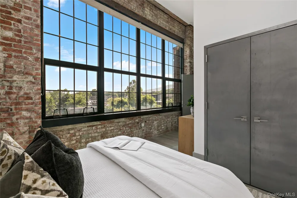 1 E Main Street #404 Beacon, NY 12508