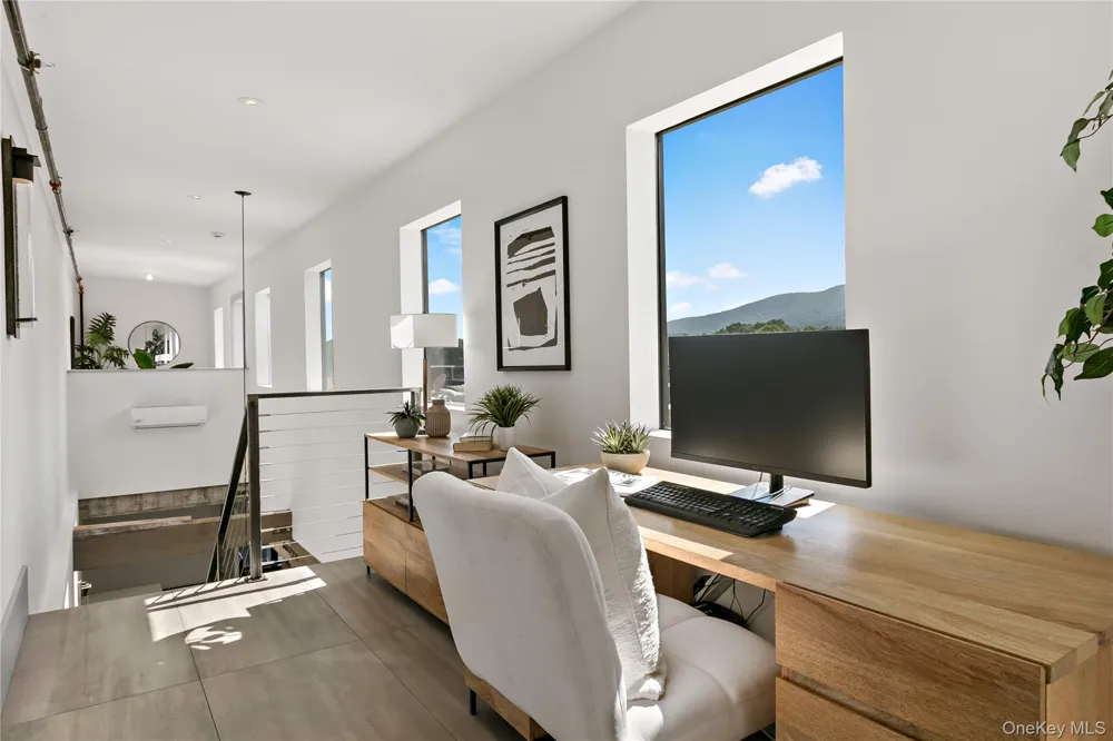 1 E Main Street #404 Beacon, NY 12508
