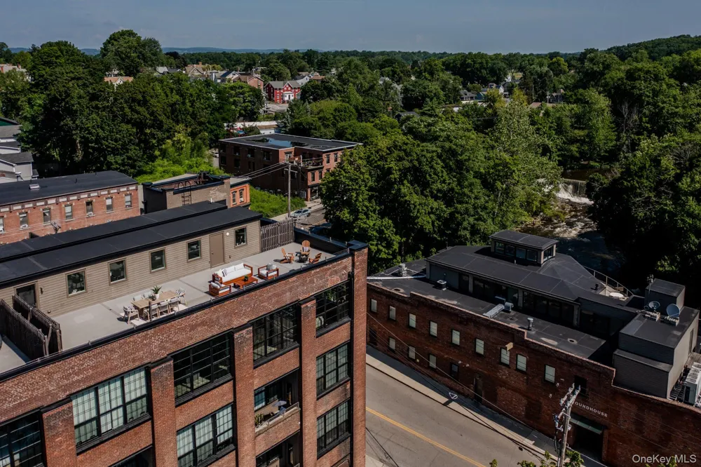 1 E Main Street #404 Beacon, NY 12508