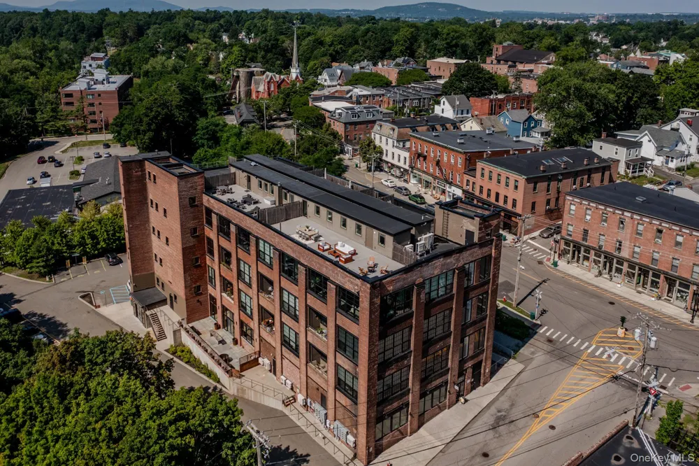 1 E Main Street #404 Beacon, NY 12508
