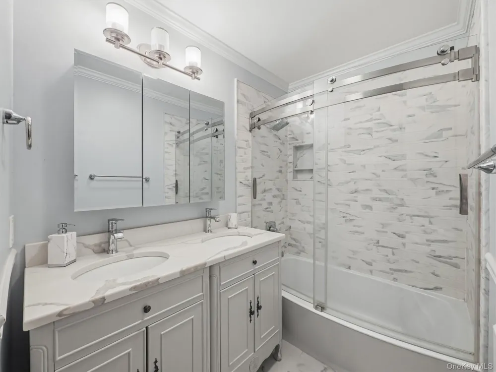 59 Mallory Road Spring Valley, NY 10977
