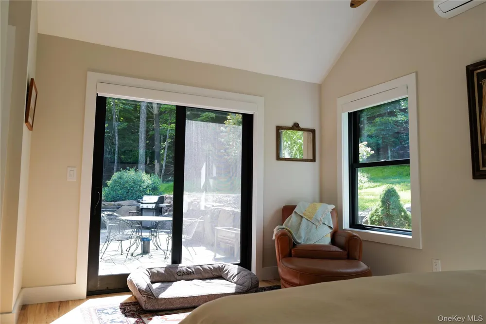 21 Vandermark Road Woodstock, NY 12498