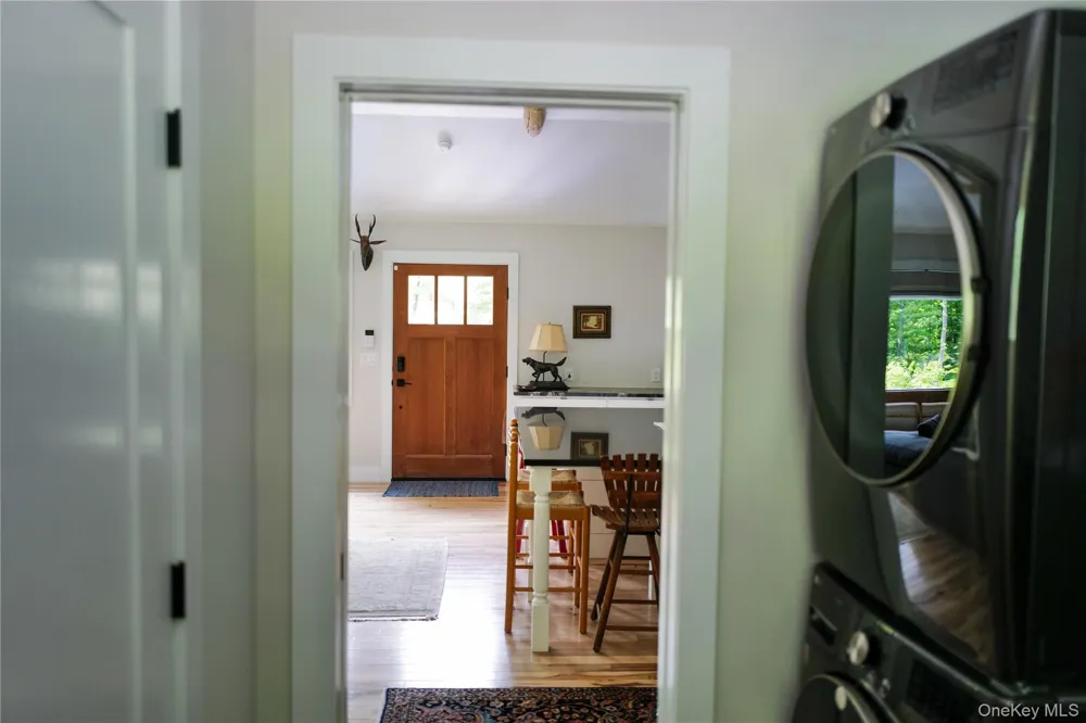 21 Vandermark Road Woodstock, NY 12498