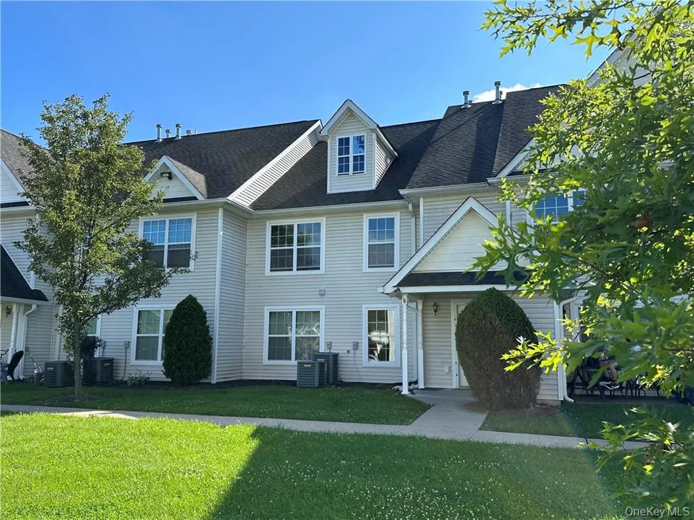 141 Ruth Court Middletown, NY 10940