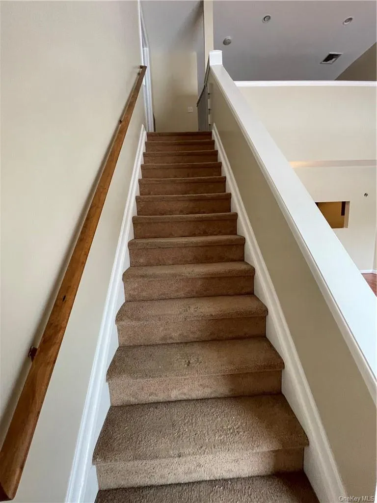 141 Ruth Court Middletown, NY 10940