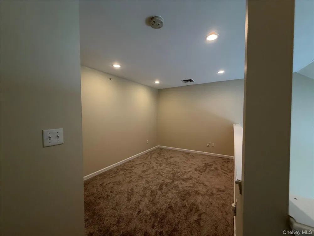 141 Ruth Court Middletown, NY 10940