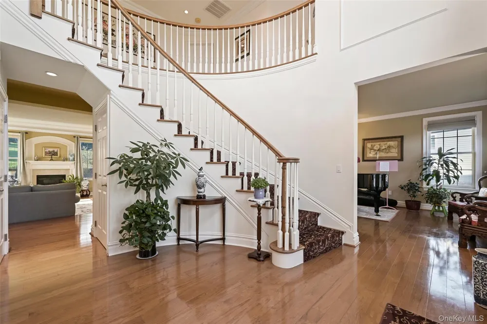 42 Deangelis Drive Monroe, NY 10950