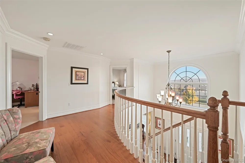 42 Deangelis Drive Monroe, NY 10950