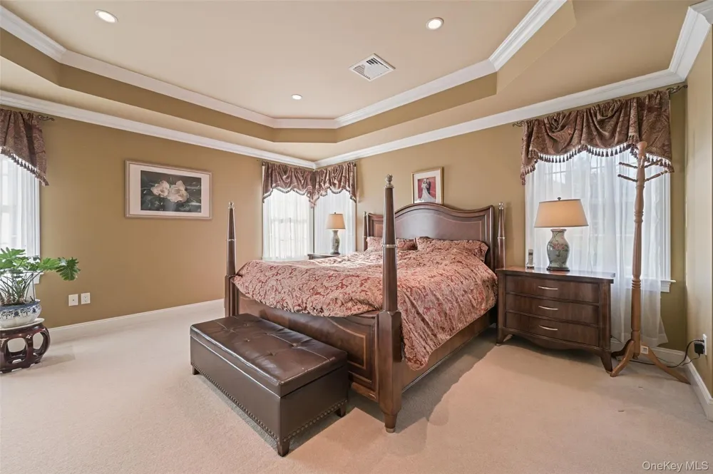 42 Deangelis Drive Monroe, NY 10950