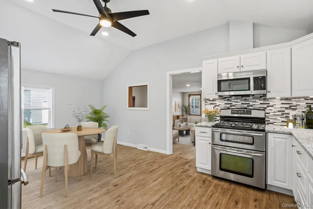 194 Smith Street Poughkeepsie, NY 12601