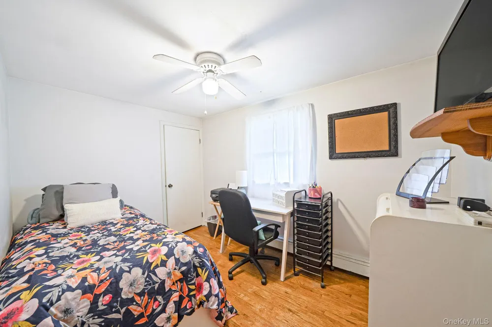 9 Foxcroft Lane Patchogue, NY 11772