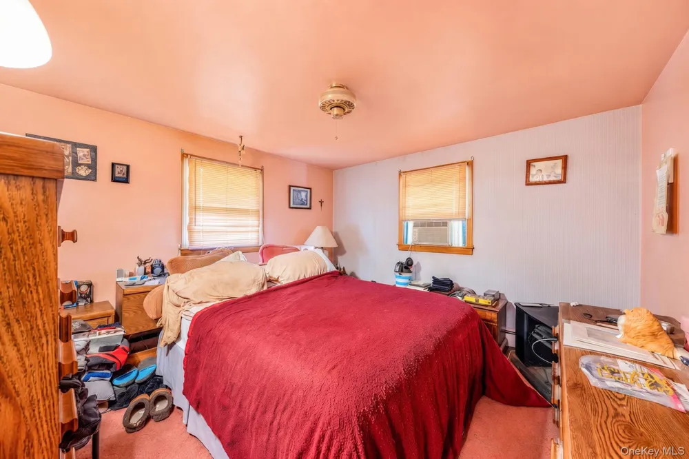9 Foxcroft Lane Patchogue, NY 11772
