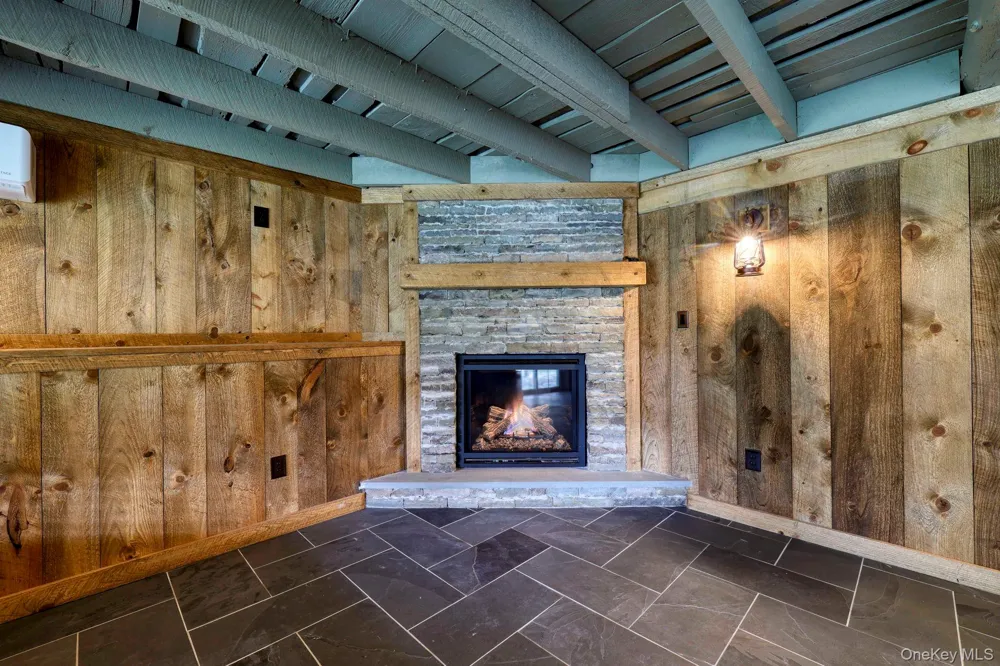 2489 NY-42 Forestburgh, NY 12777