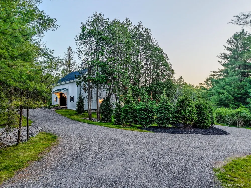 2489 NY-42 Forestburgh, NY 12777