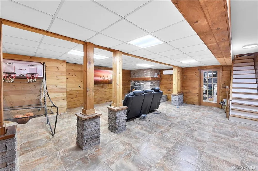 256 Ridge Road Campbell Hall, NY 10916