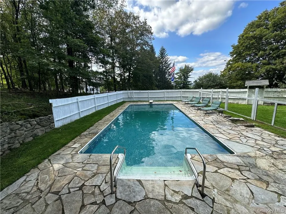 256 Ridge Road Campbell Hall, NY 10916