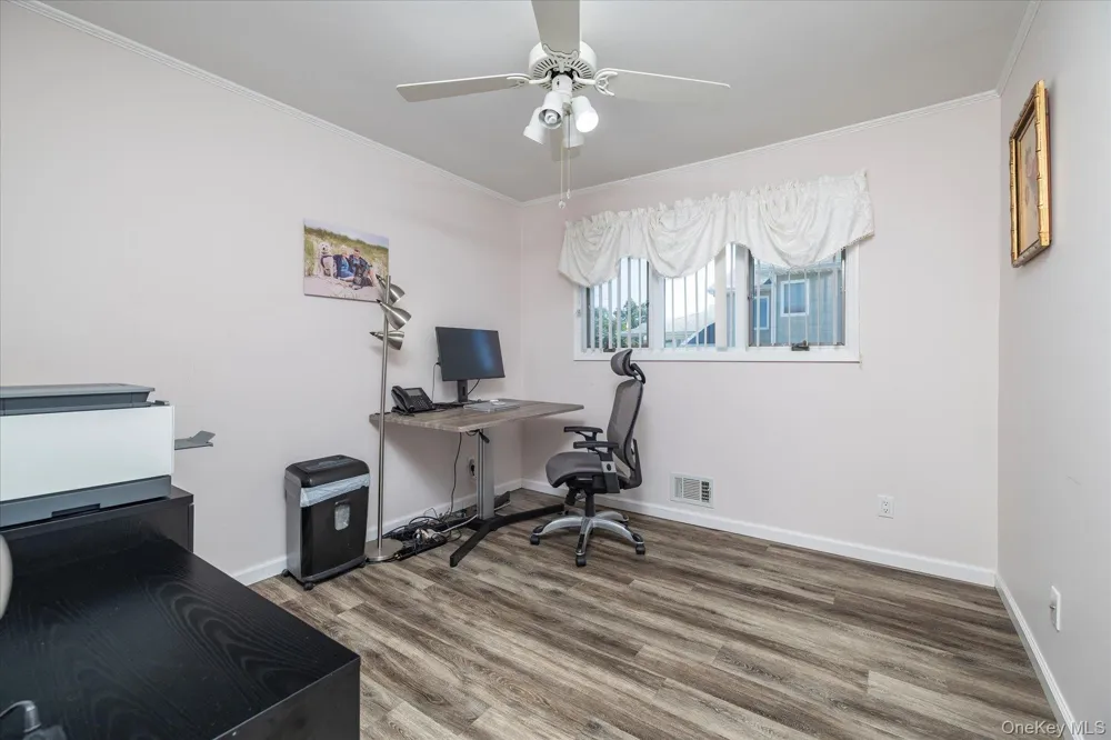 165 Elaine Drive Oceanside, NY 11572