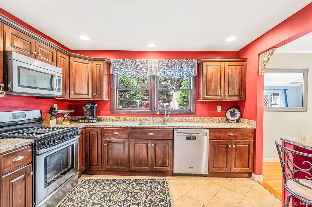 248 6th Avenue Saint James, NY 11780