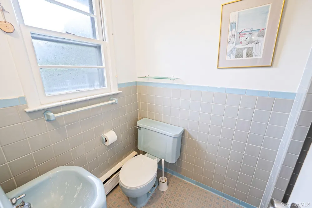 248 6th Avenue Saint James, NY 11780