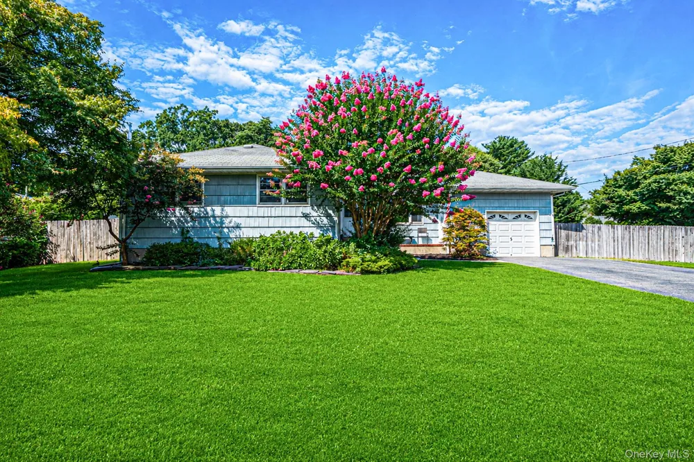 248 6th Avenue Saint James, NY 11780