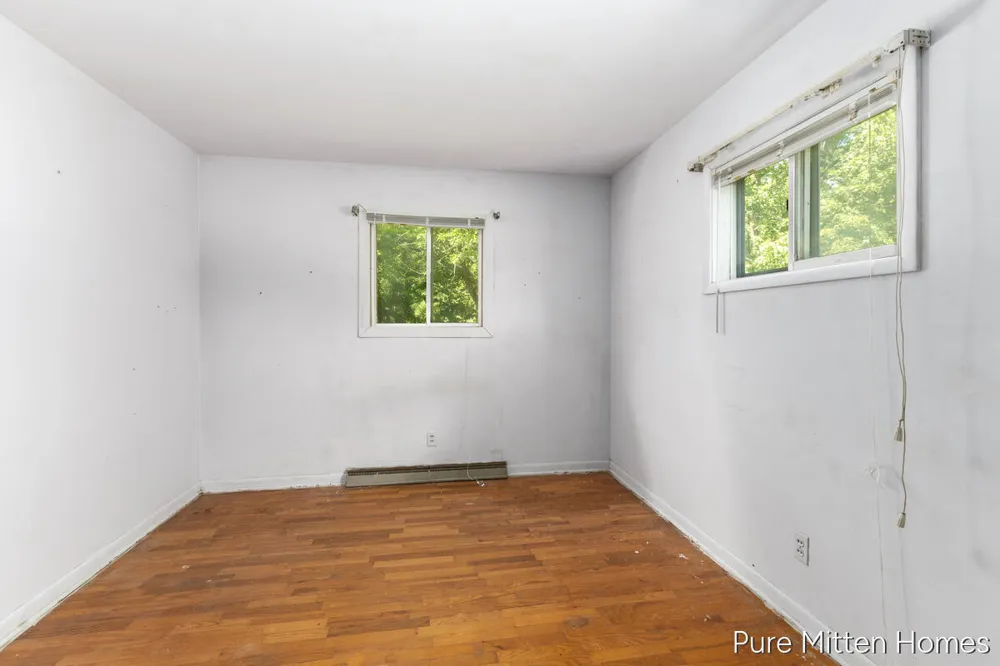 6118 Hawley Highway Belding, MI 48809