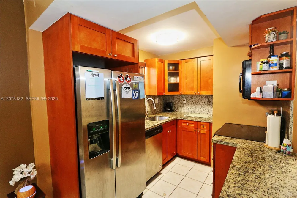 1221 SW 122nd Ave #403 Miami, FL 33184