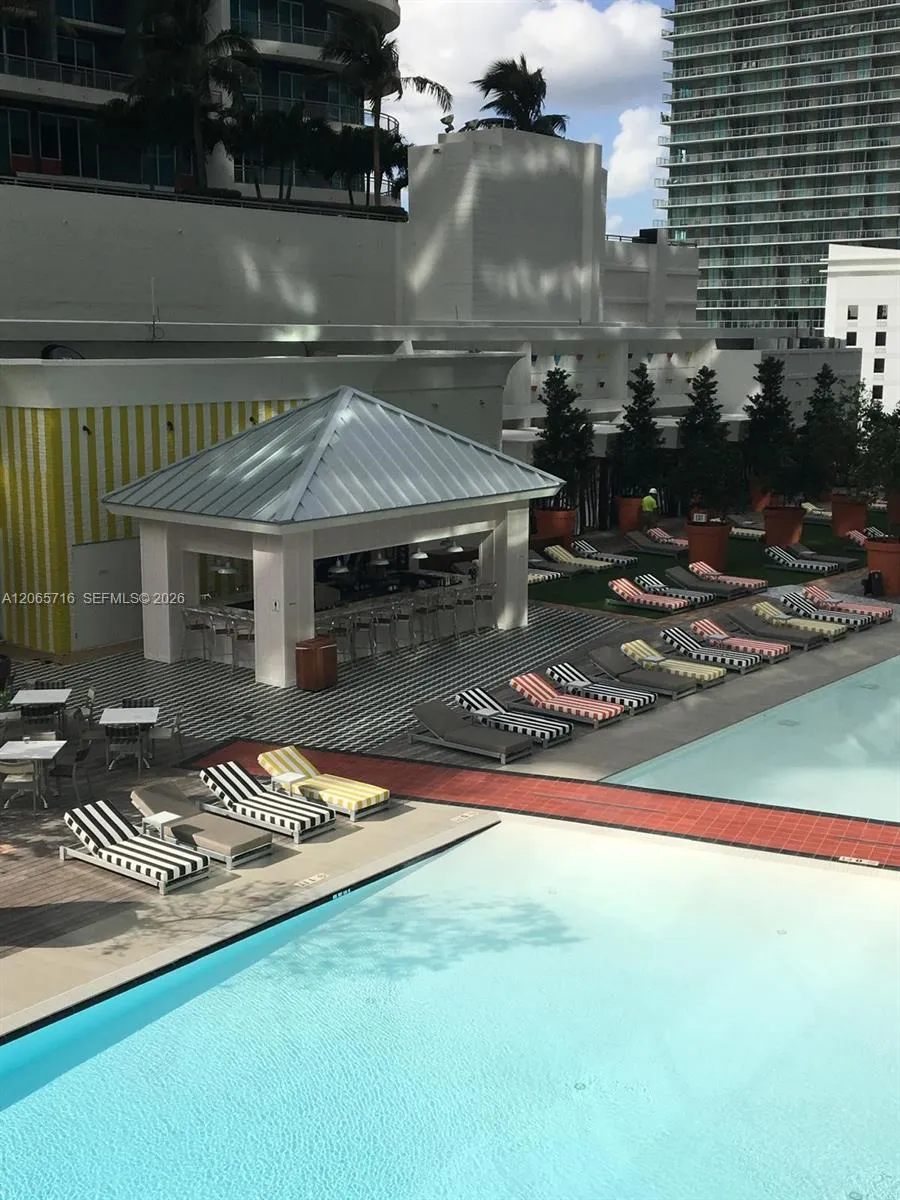 1300 S Miami Ave #1008 Miami, FL 33130