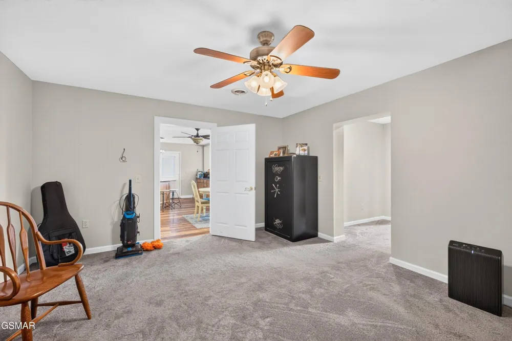 428 Shrader Road Dandridge, TN 37725