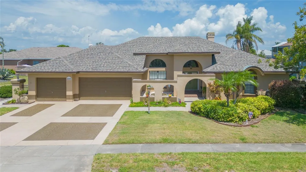 6602 SEABIRD WAY Apollo Beach, FL 33572