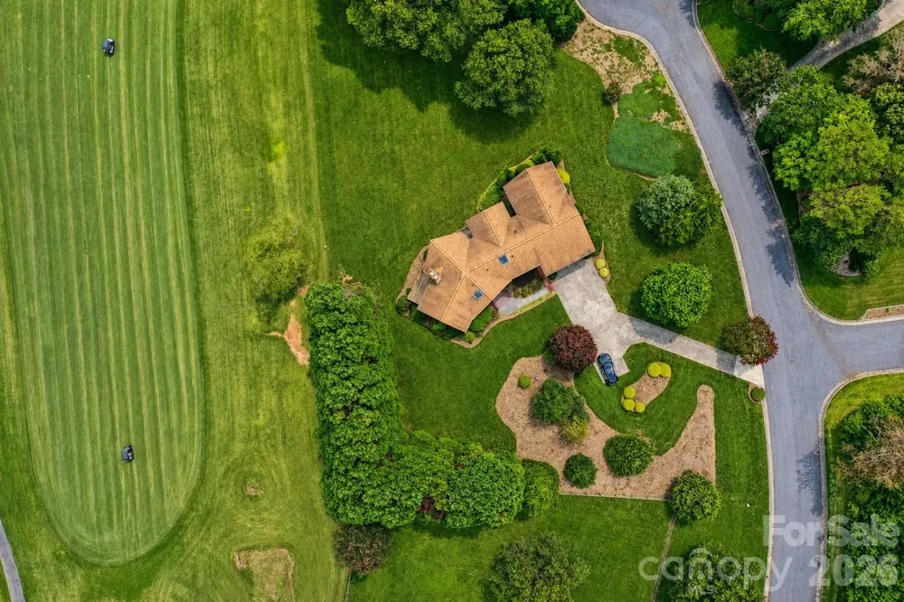 3711 Blendwood Lane NE Hickory, NC 28601