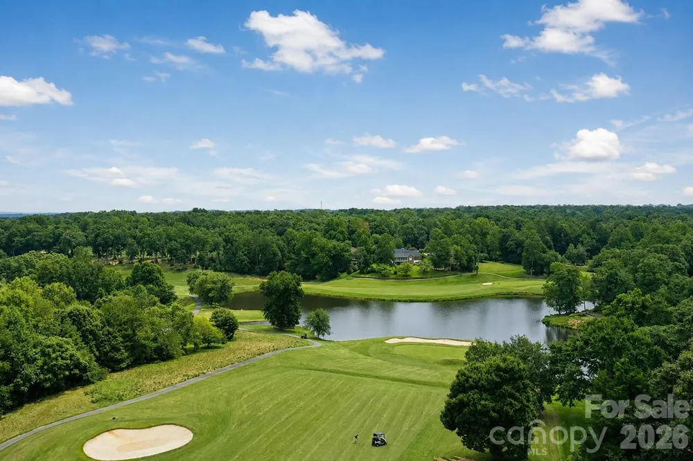 3711 Blendwood Lane NE Hickory, NC 28601