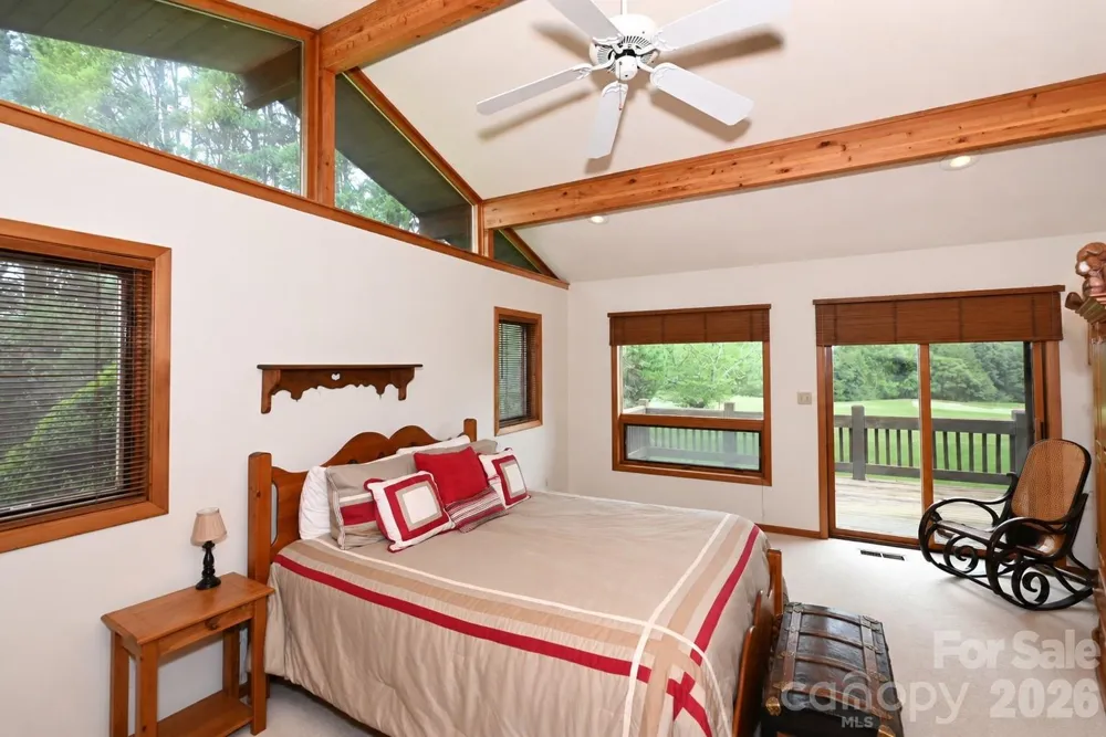 3711 Blendwood Lane NE Hickory, NC 28601