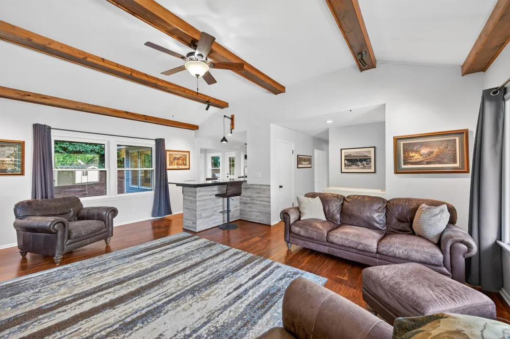 1417 Stickney Avenue South Saint Paul, MN 55075