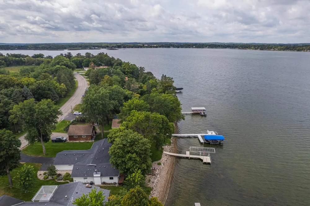 436 Shorewood Drive Detroit Lakes, MN 56501