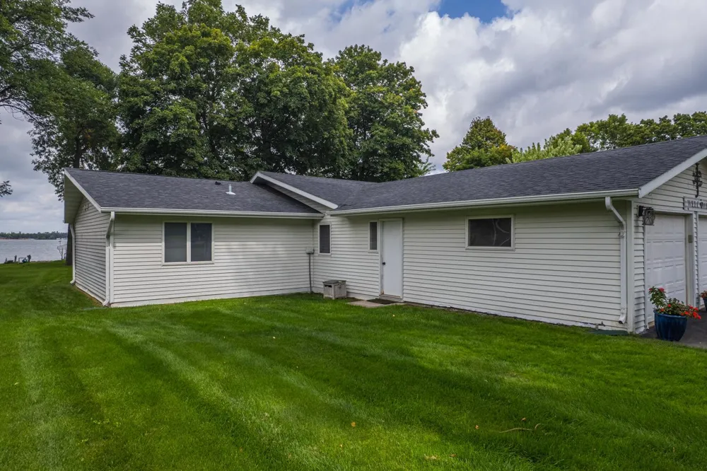 436 Shorewood Drive Detroit Lakes, MN 56501