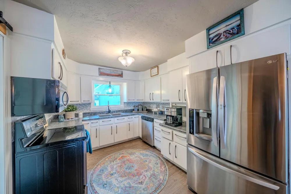 436 Shorewood Drive Detroit Lakes, MN 56501