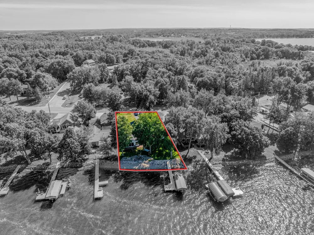 436 Shorewood Drive Detroit Lakes, MN 56501