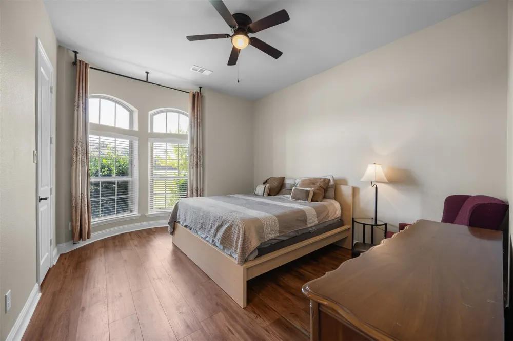 8871 Etta Court Waxahachie, TX 75167