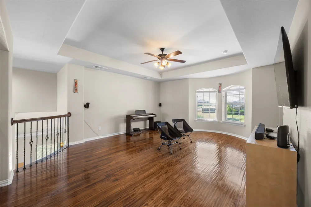 8871 Etta Court Waxahachie, TX 75167