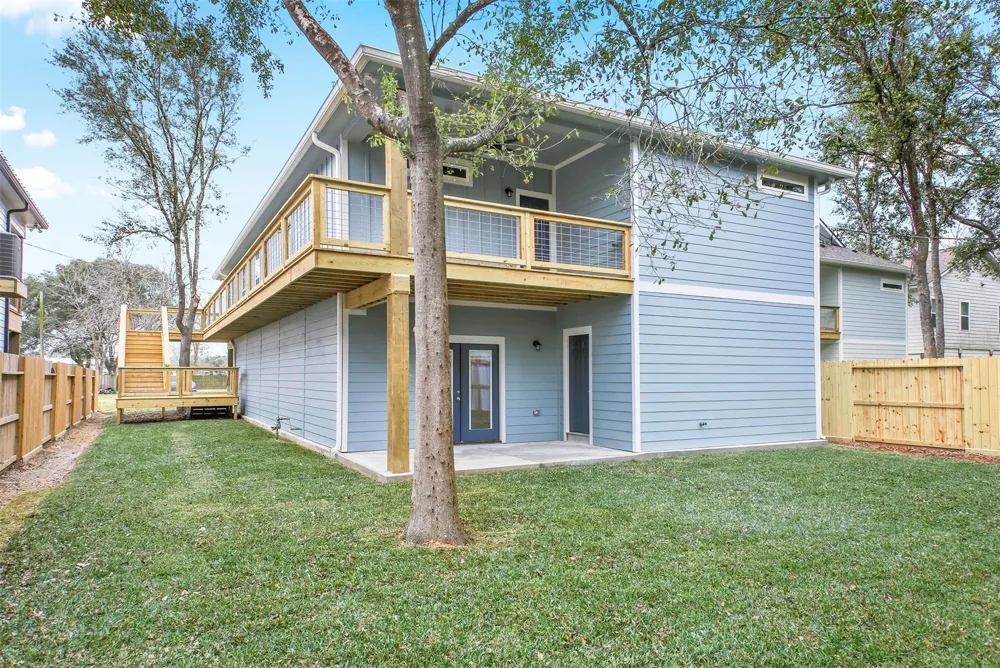 3617 Pecan Drive Bacliff, TX 77518