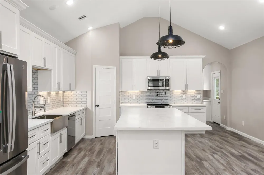 3617 Pecan Drive Bacliff, TX 77518