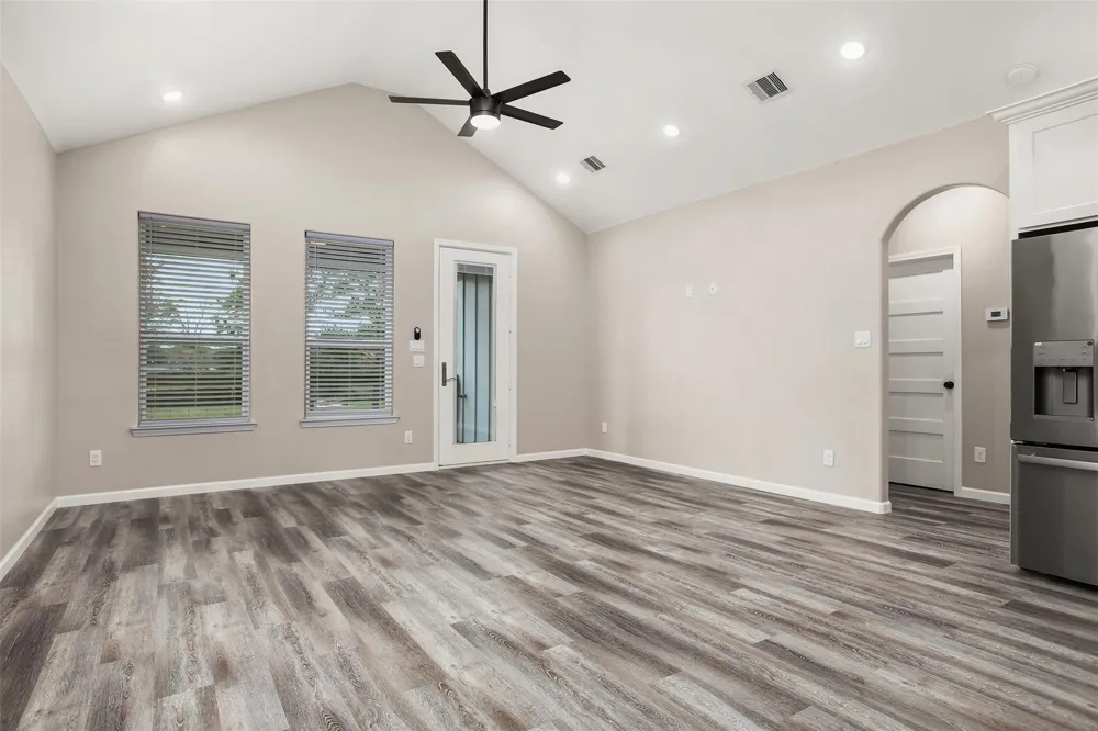 3617 Pecan Drive Bacliff, TX 77518