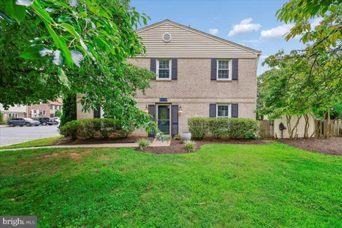 19 RED KILN COURT