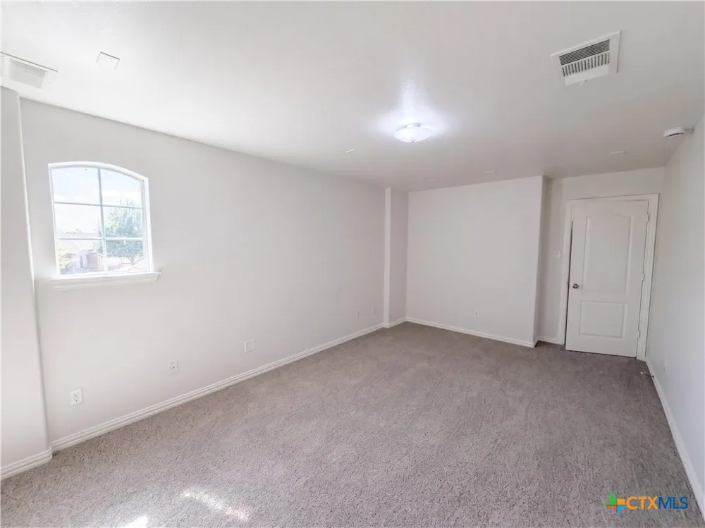 234 Wells Bend Hutto, TX 78634