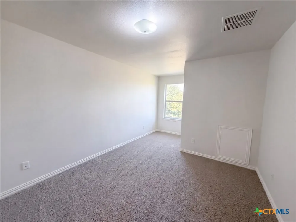 234 Wells Bend Hutto, TX 78634