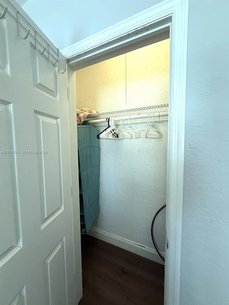 7334 Harding Ave #6 Miami Beach, FL 33141