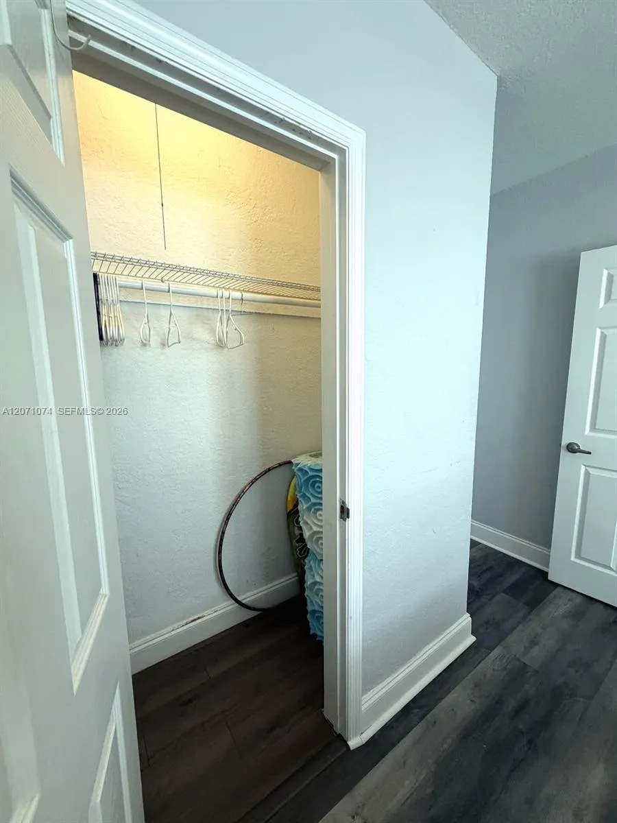 7334 Harding Ave #6 Miami Beach, FL 33141