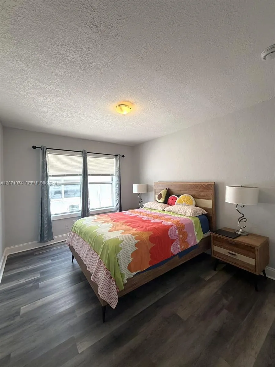 7334 Harding Ave #6 Miami Beach, FL 33141