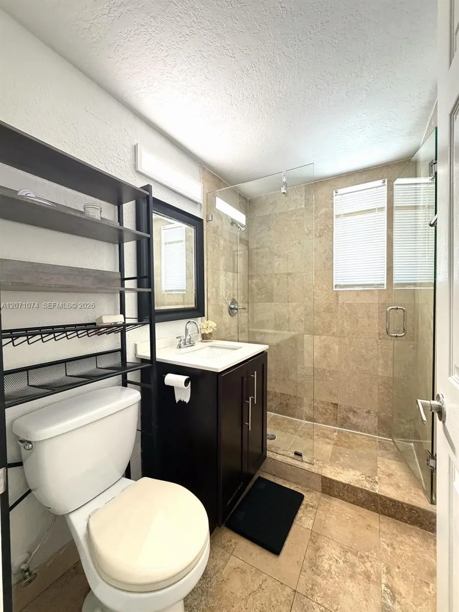 7334 Harding Ave #6 Miami Beach, FL 33141