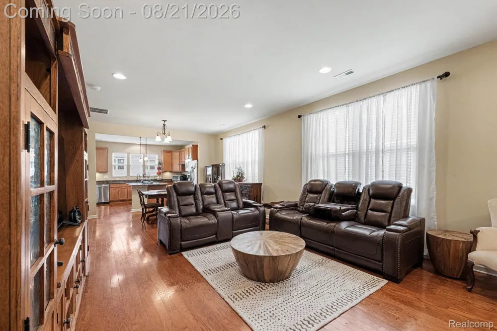 9407 Sand Hill Drive Grand Blanc Charter Township, MI 48439
